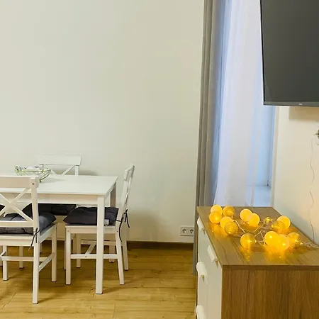 На Куліша 3, Сучасні Апартаменти Біля Оперного Lviv Exterior photo