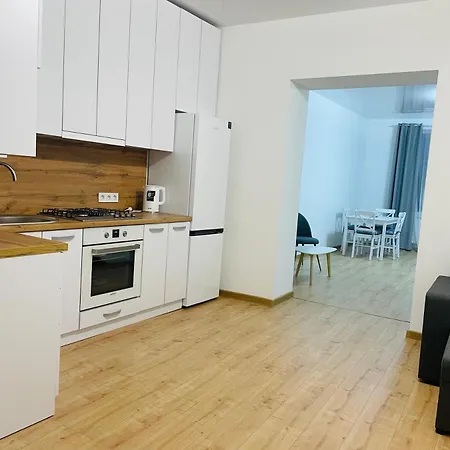 На Куліша 3, Сучасні Апартаменти Біля Оперного Lviv Exterior photo