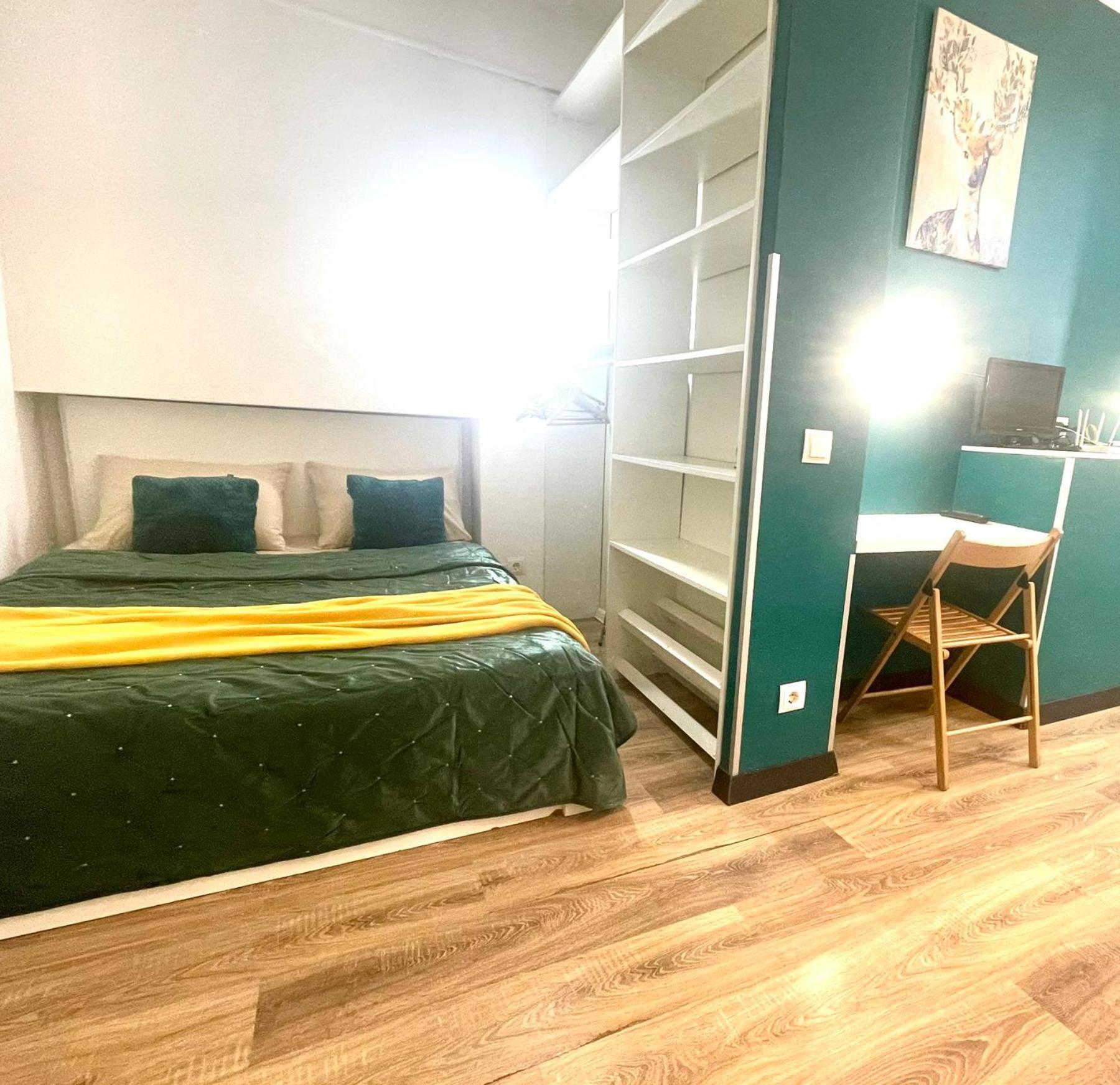 в центрі старого львова Apartment